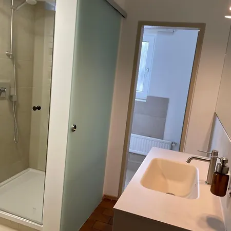 מלון דירות Leo לאונברג